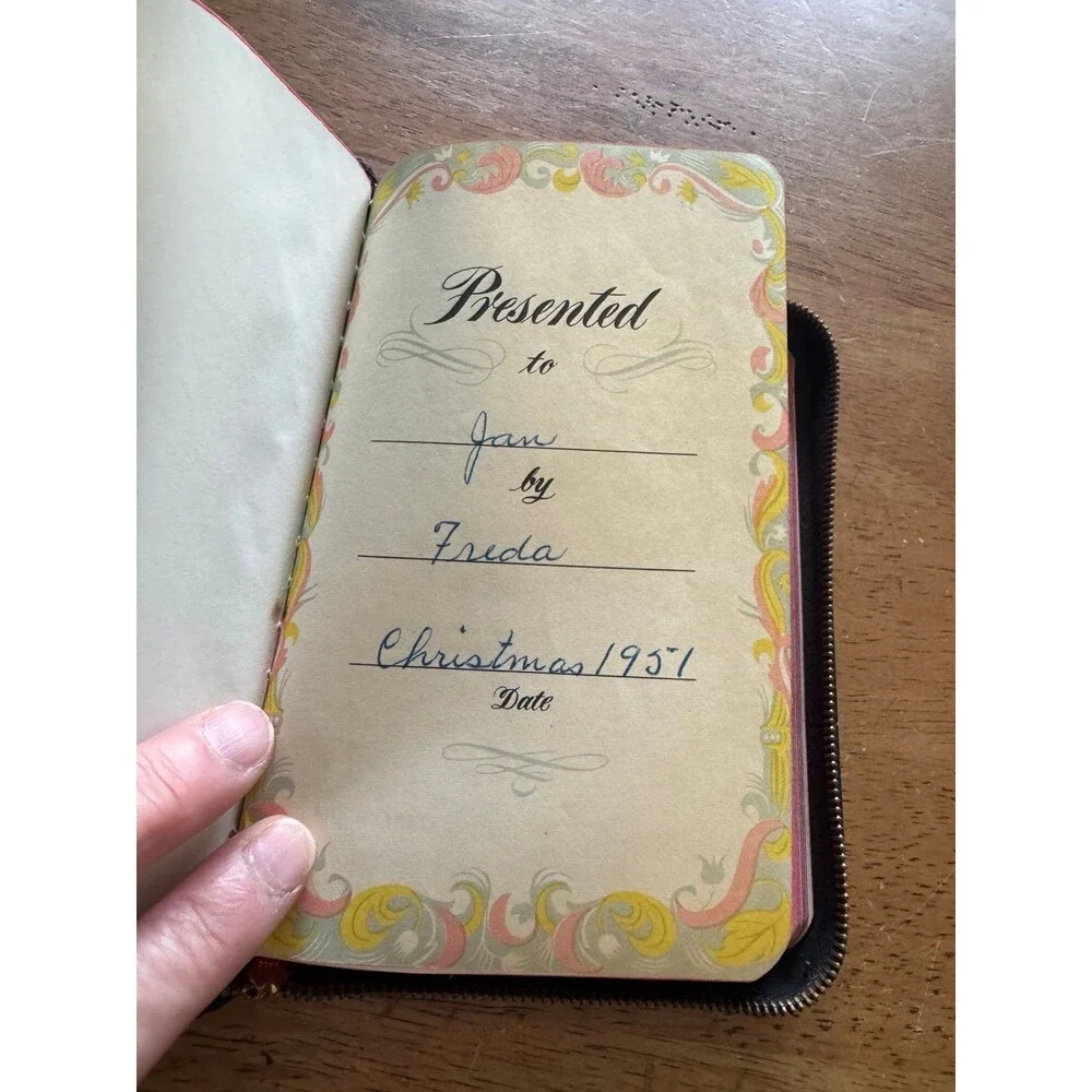 vintage mid-20th-century King James Version (KJV) zippered 
